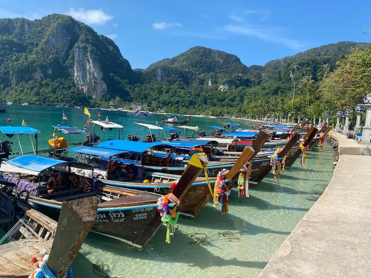 The View Hostel Phi Phi Don